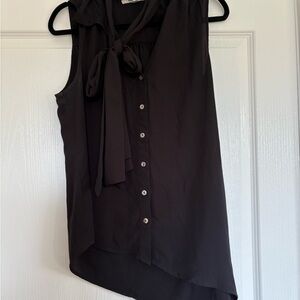 Daniel Rainn Black Sleeveless Blouse with Tie Neck